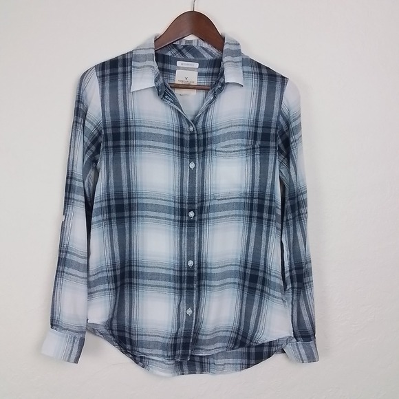 American Eagle Womens Flannel Shirt Sz S Charcoal Blue Plaid Boyfriend Roll‎ Tab - Picture 3 of 15